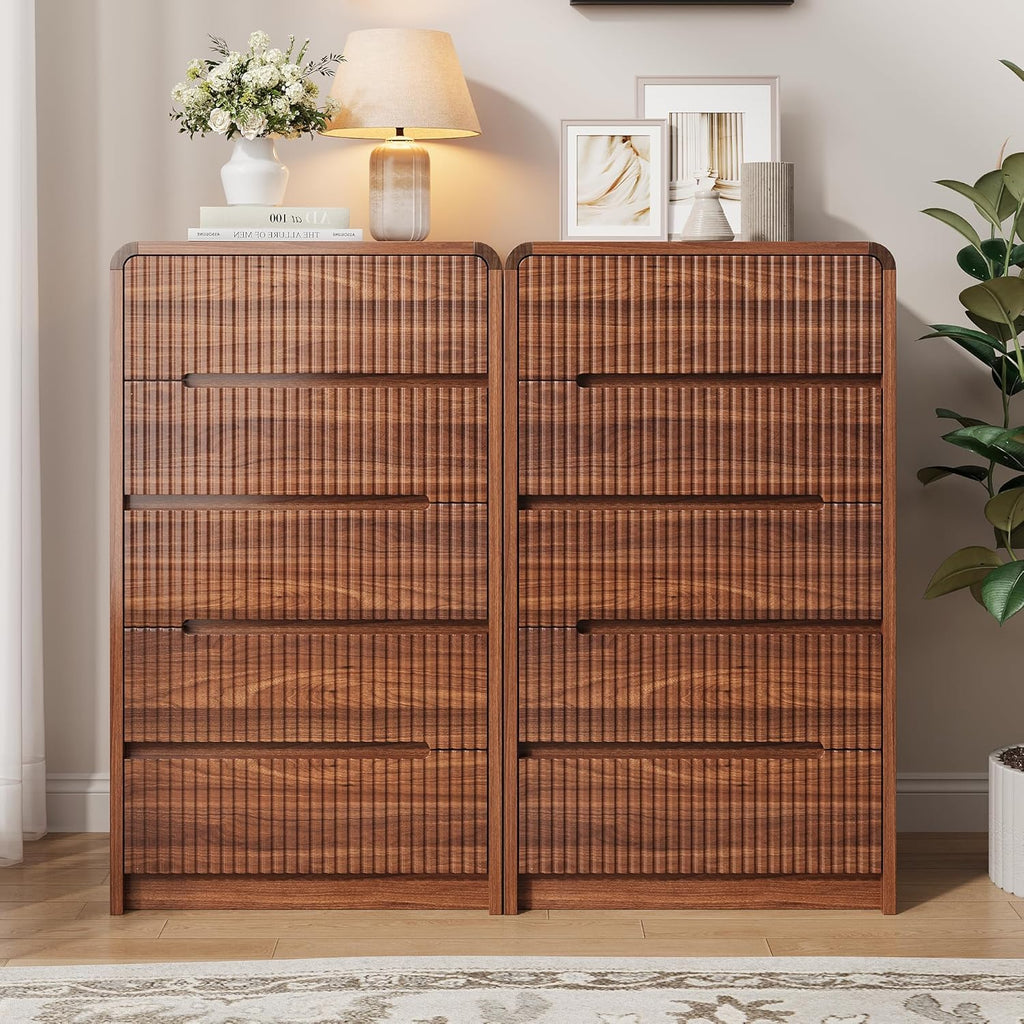 Fluted Dresser for Bedroom, 5 Drawer Dressers for Closet Small Wood Dresser Modern TV Stand, Wooden Clothes Storage Organizer Chest of Drawers for Living Room Hallway Entryway