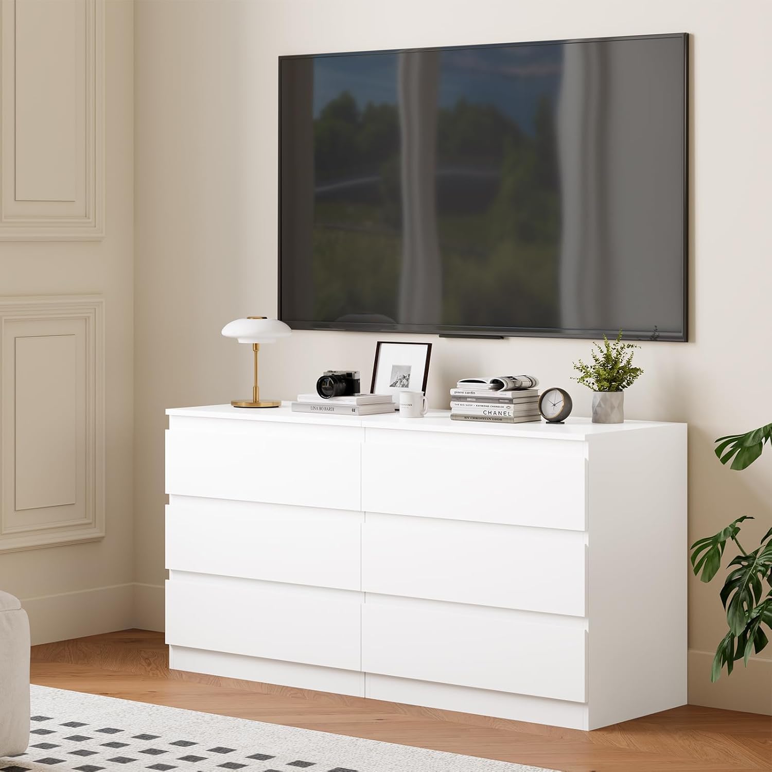 White Wood Dresser for Bedroom, 3 Drawer Dresser for Clothes Storage, Modern Dressers with Wide Drawers, Wide Wooden Chest Drawers for Living Room, Entryway, TV Stand